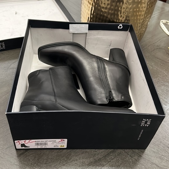 Naturalizer Avery Waterproof Bootie - Picture 2 of 16